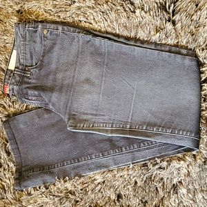 Guess low rise straight leg jeans